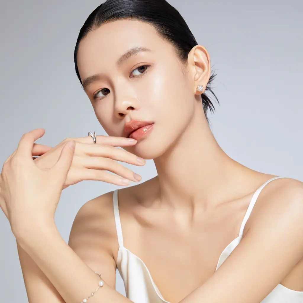 Seoul Double-Eyelid Revision: Cost, Scars & Recovery