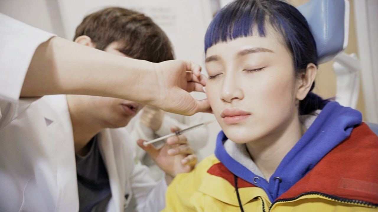 The Scar Trade-Off: From Armpit-Only to Elbow-Length